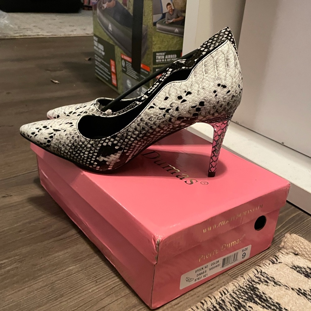 Pierre Dumas snake skin heels by Pierre Dumas